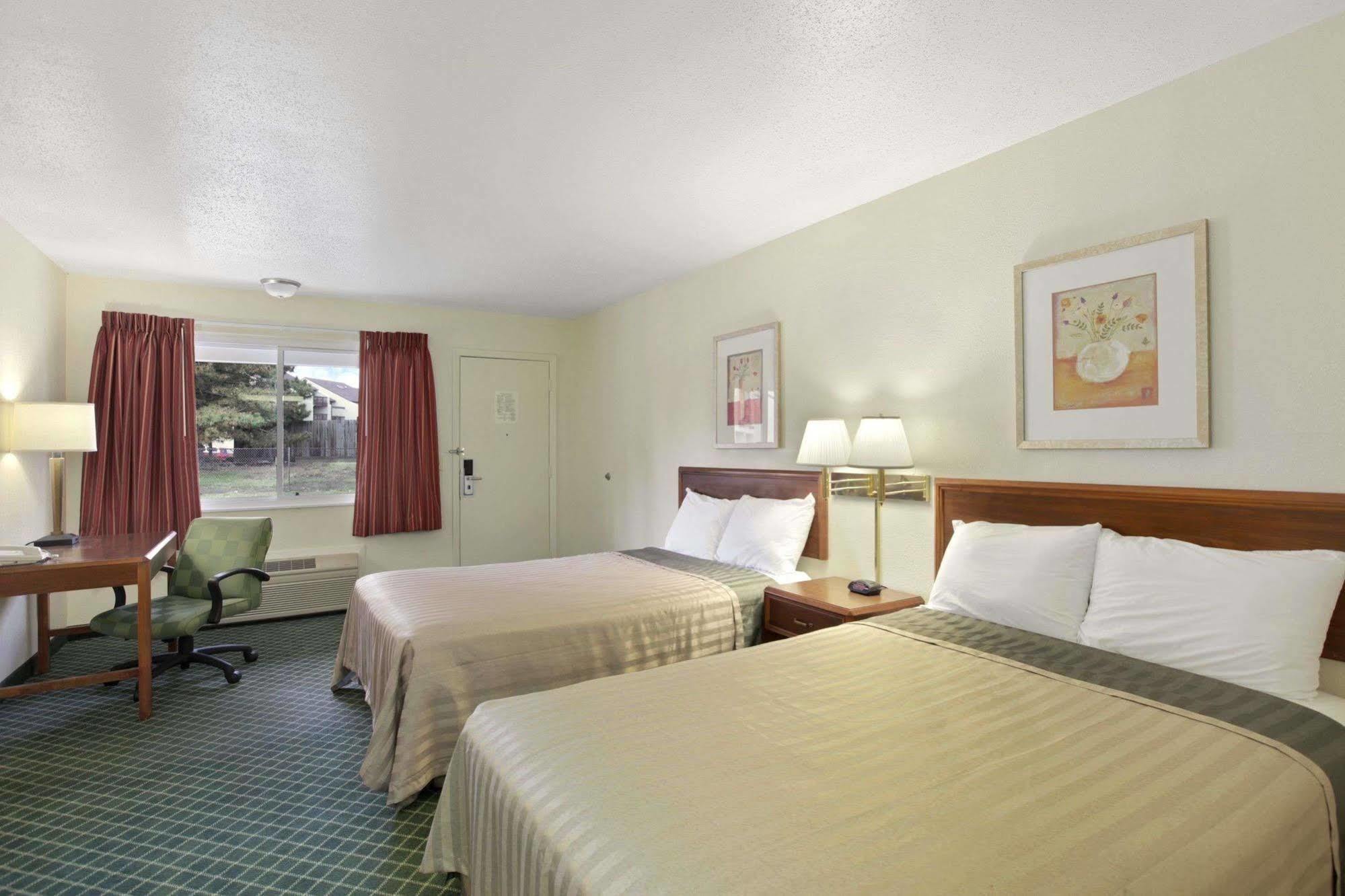 Отель Fairfield By Marriott Port Clinton Waterfront Номер фото